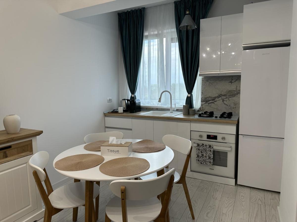 Apartament In Suceava, Zamca Exterior foto